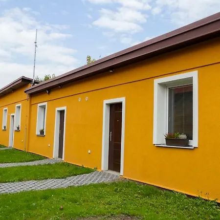Bowling Apartment *